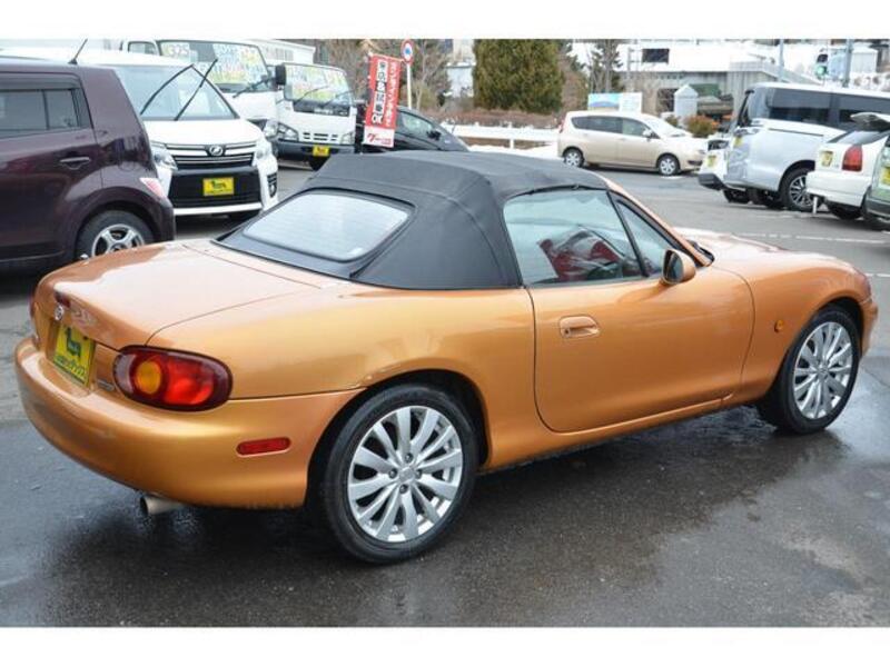 ROADSTER