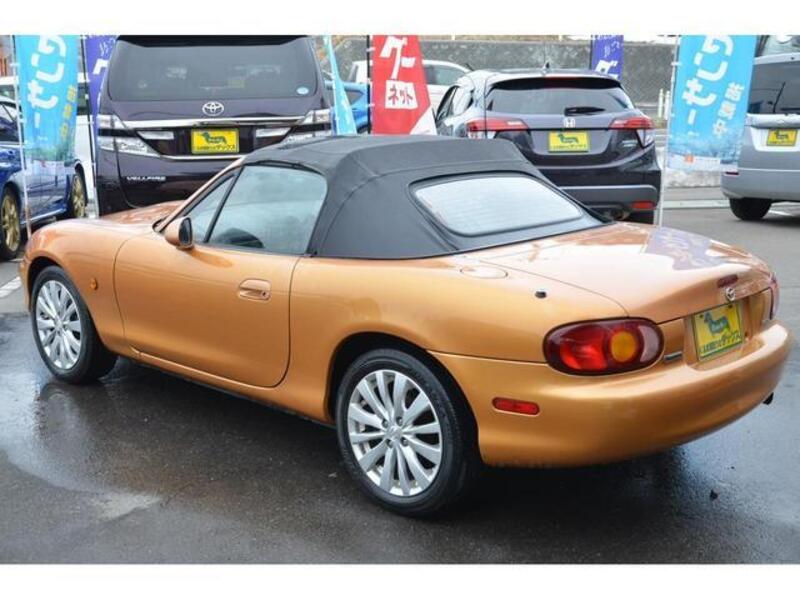 ROADSTER