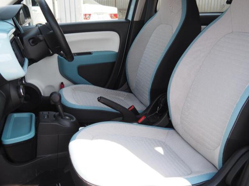 TWINGO