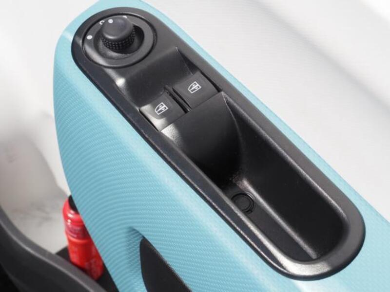 TWINGO