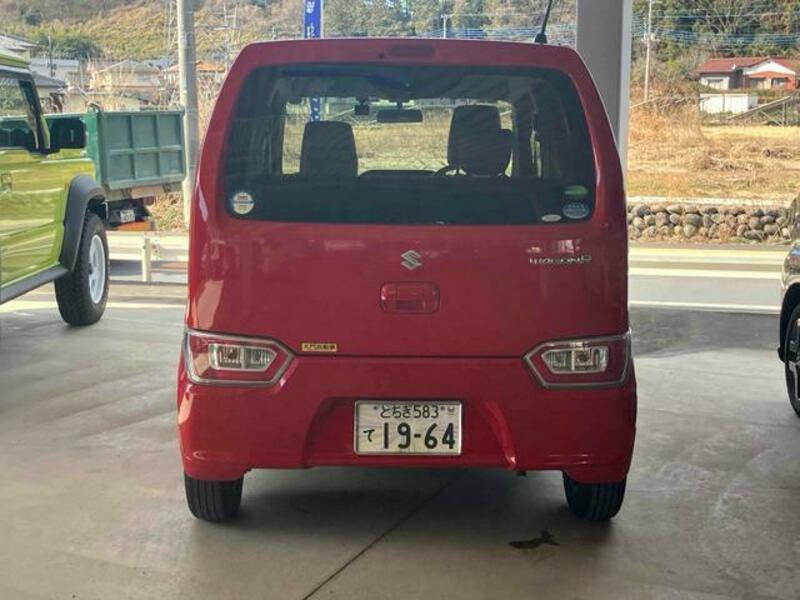 WAGON R