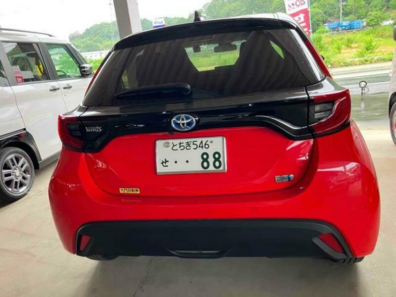 YARIS