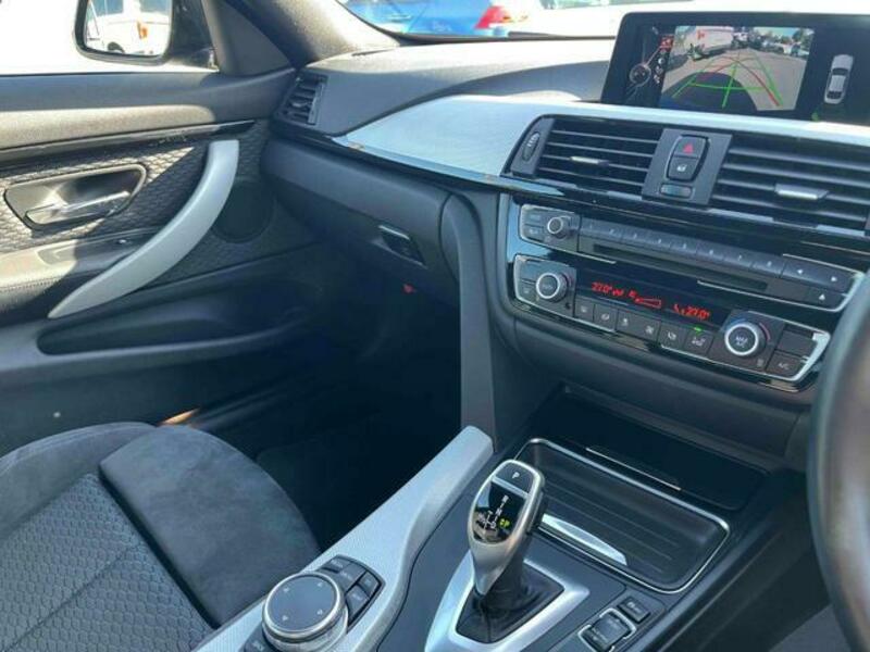 4 SERIES