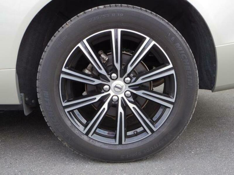 XC60