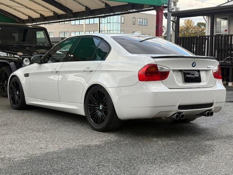 M3