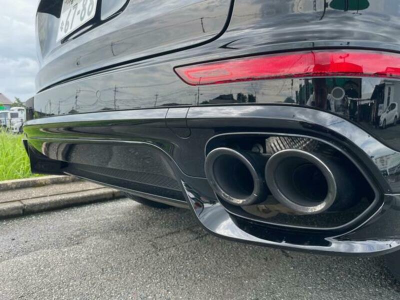 CAYENNE