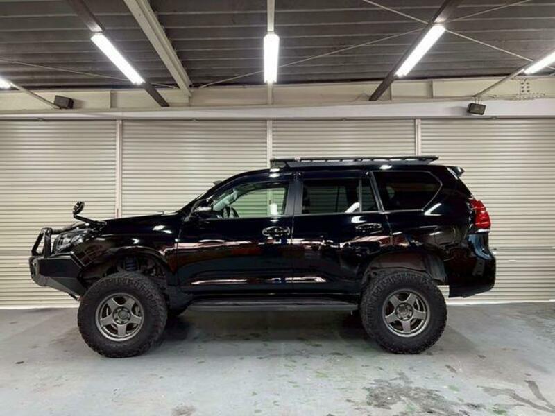 LAND CRUISER PRADO