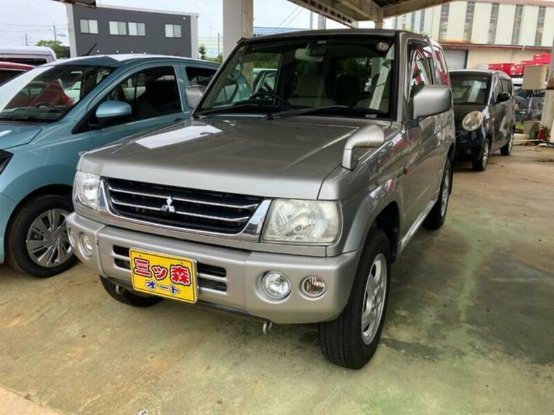 MITSUBISHI PAJERO MINI