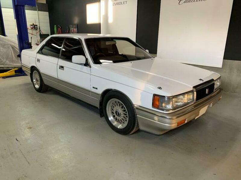 MAZDA LUCE