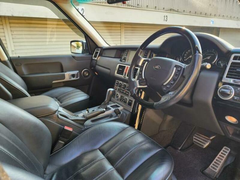 RANGE ROVER