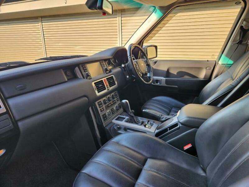 RANGE ROVER