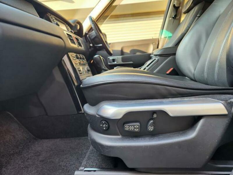 RANGE ROVER