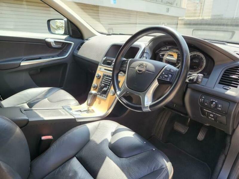 XC60
