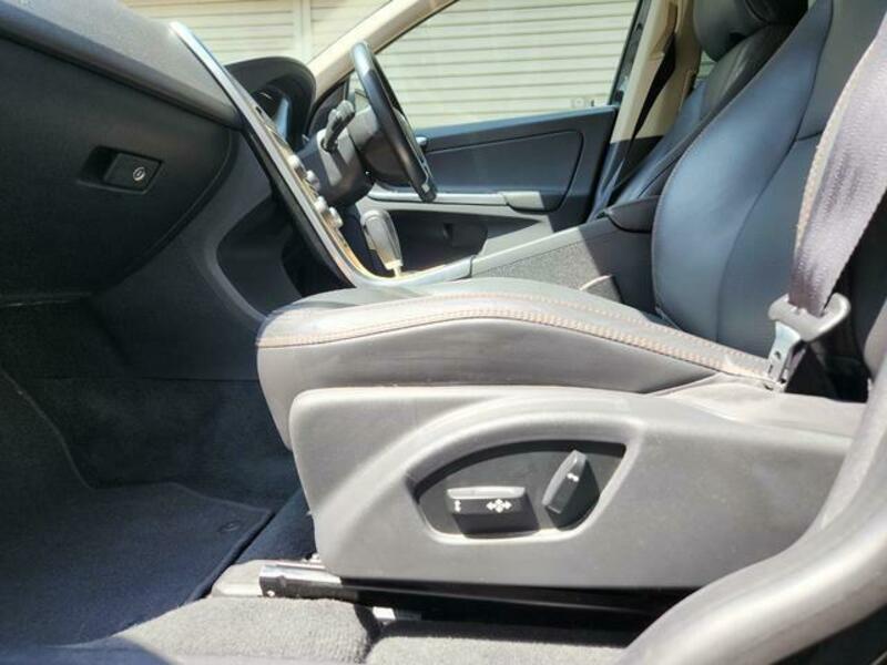 XC60