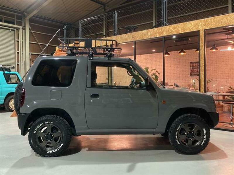 PAJERO MINI