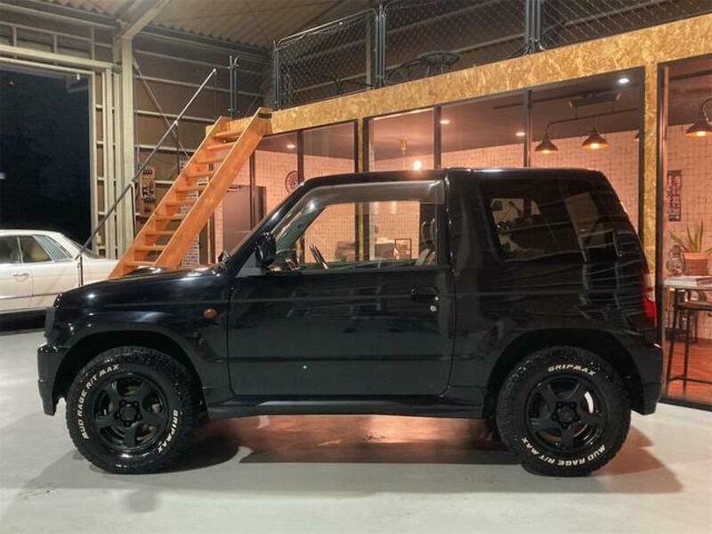 PAJERO MINI