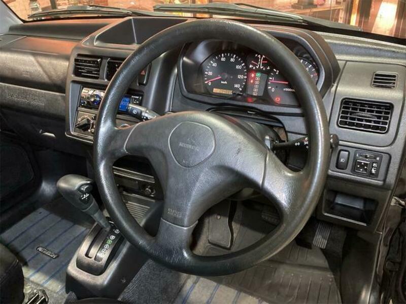 PAJERO MINI