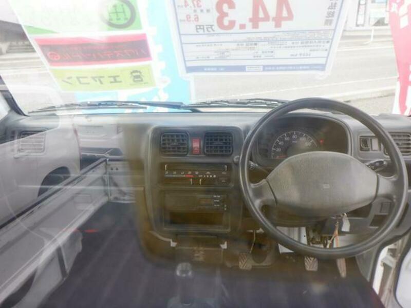 CARRY TRUCK