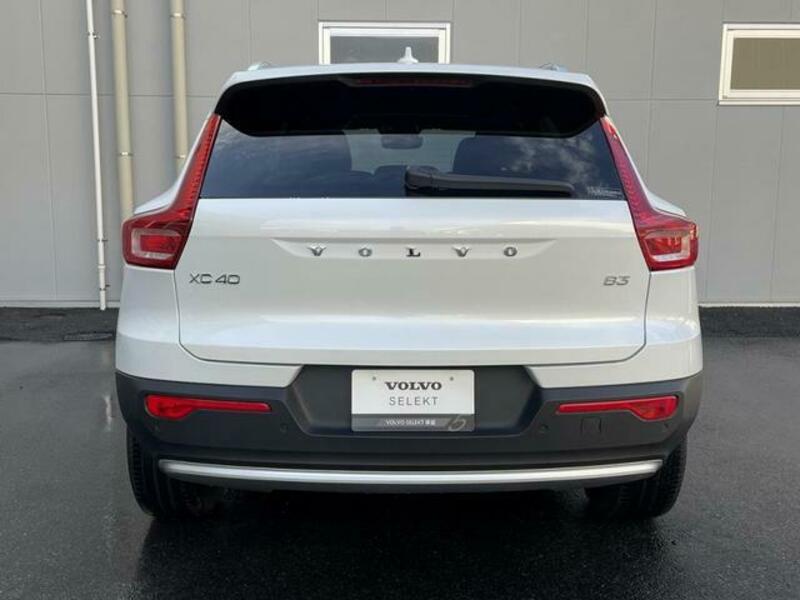 XC40