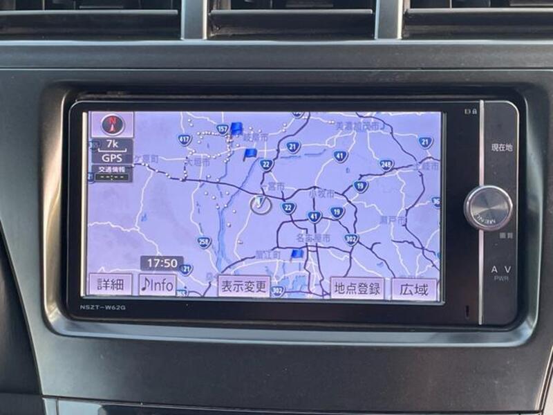 PRIUS ALPHA