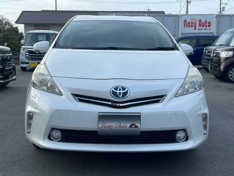 PRIUS ALPHA