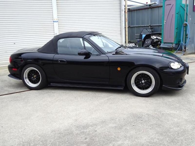 ROADSTER
