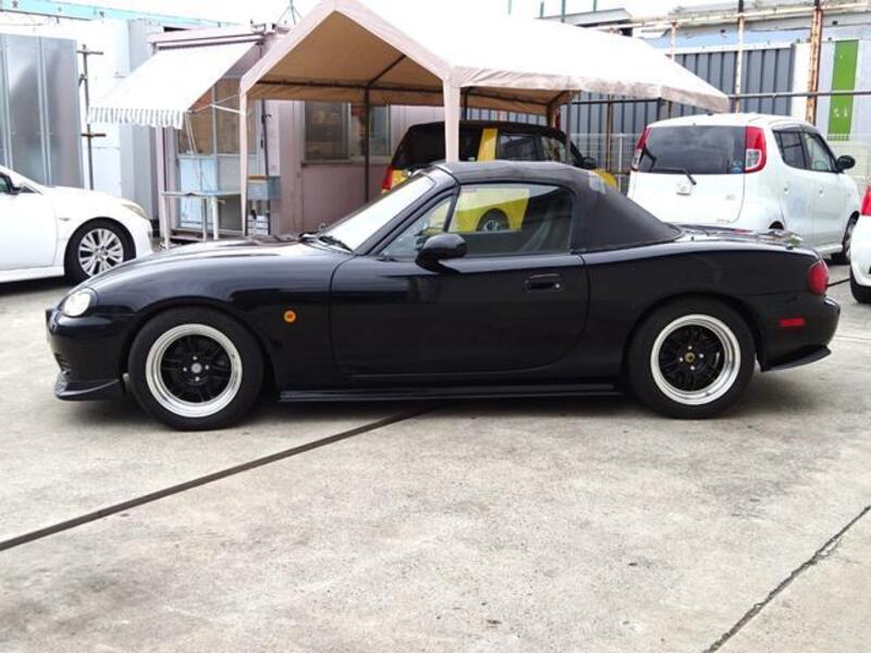 ROADSTER