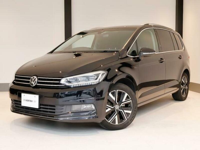 VOLKSWAGEN GOLF TOURAN