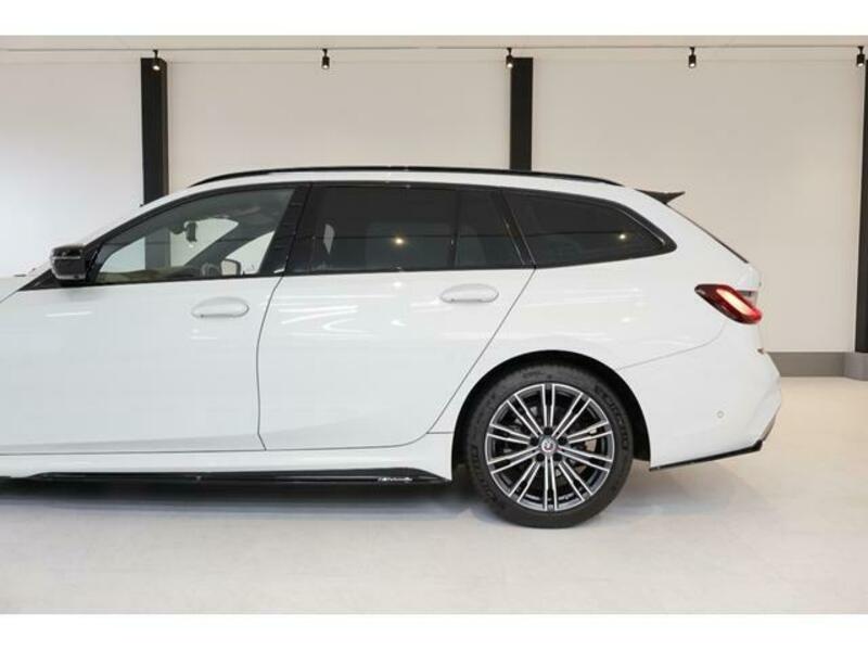 3 SERIES