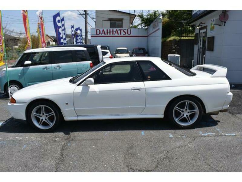 SKYLINE