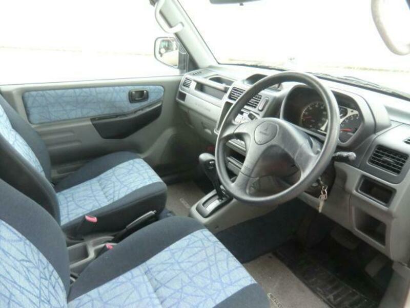 PAJERO MINI