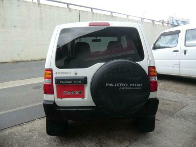 PAJERO MINI