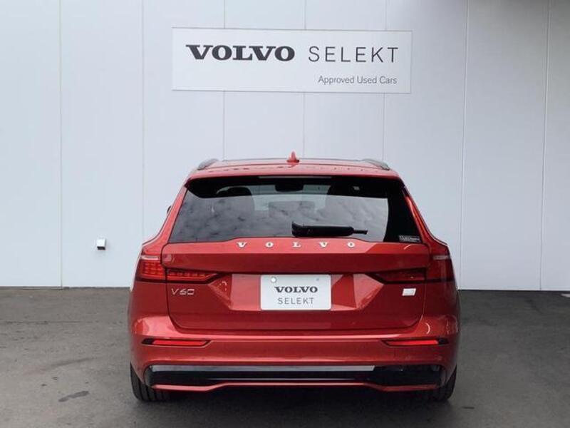 V60