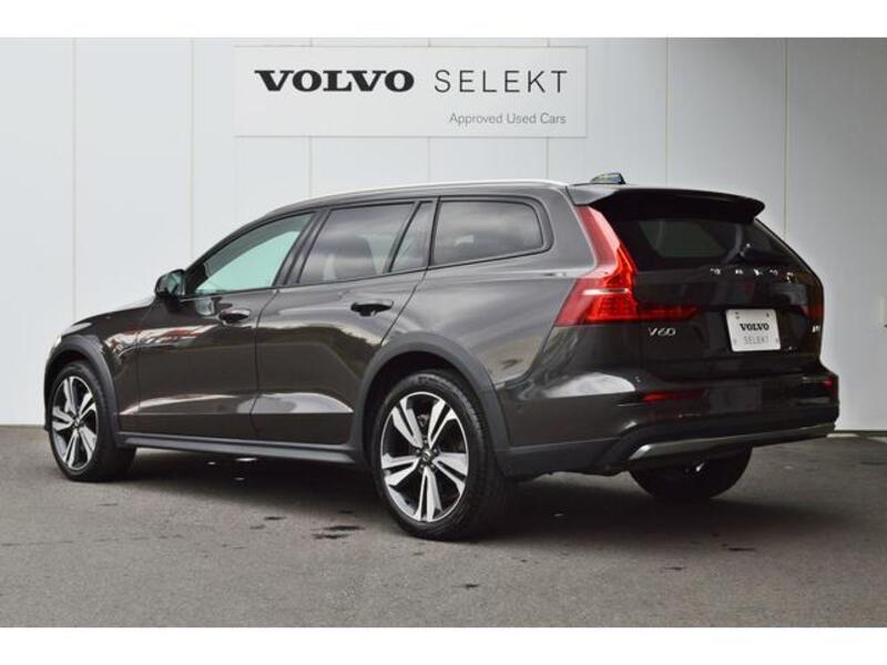 V60