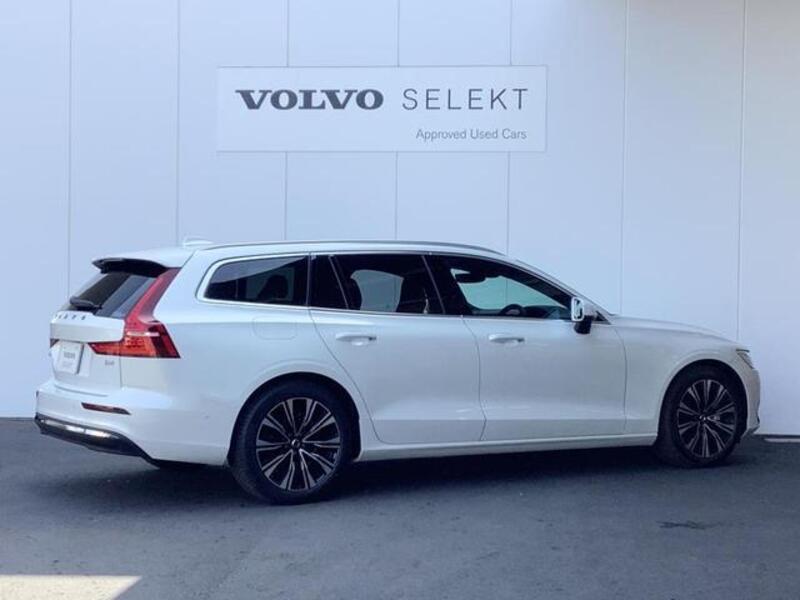 V60