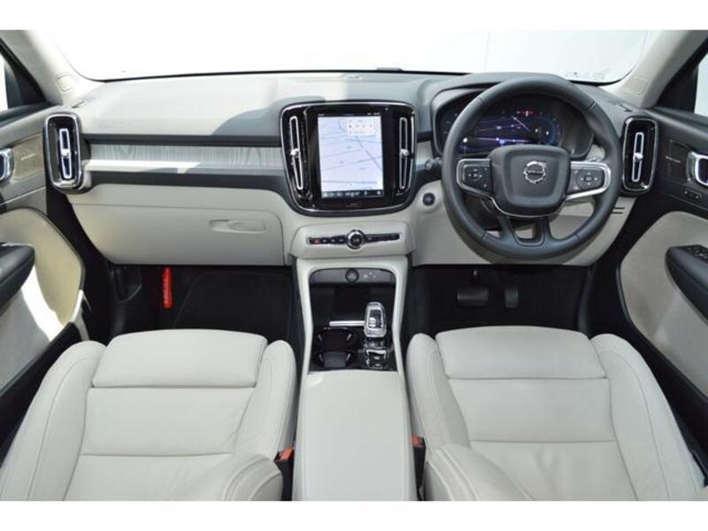 XC40
