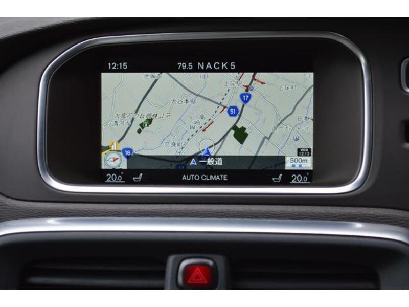 V40