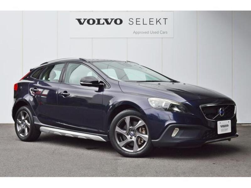 V40