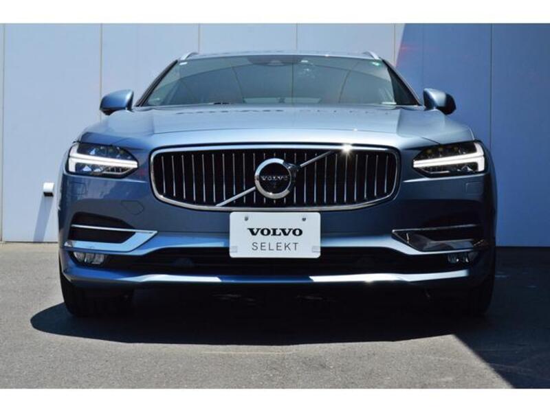 V90