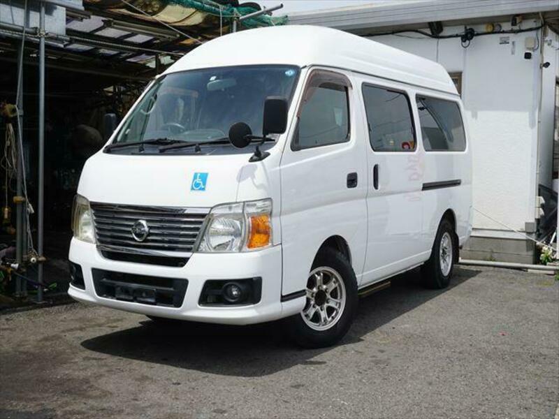 CARAVAN BUS