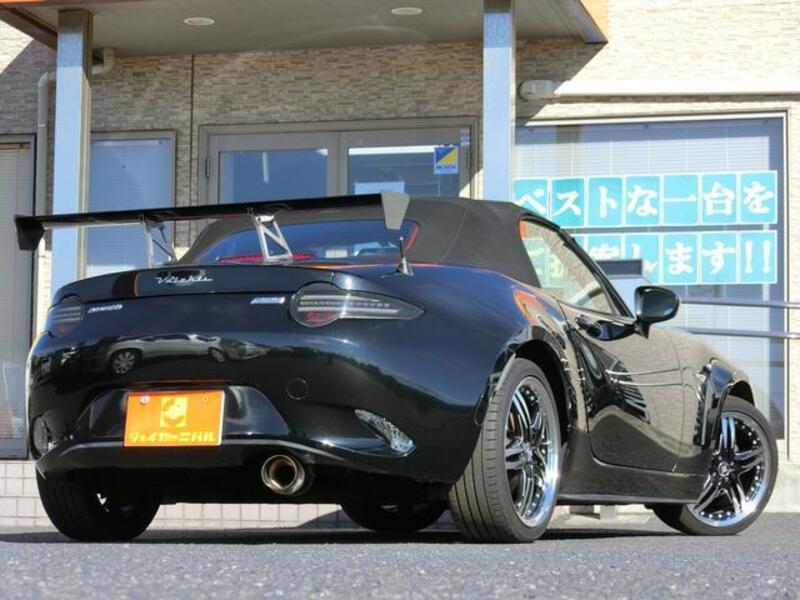 ROADSTER