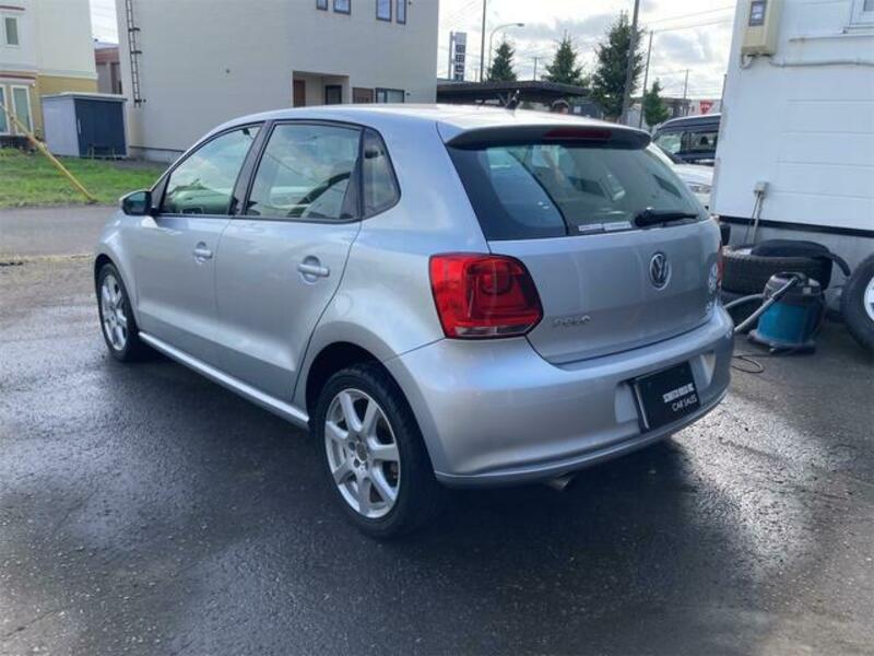 POLO