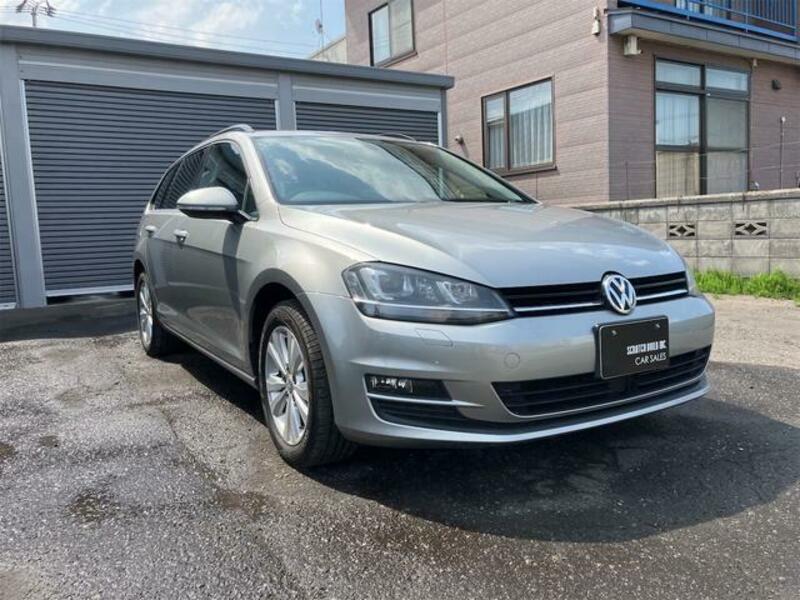 GOLF VARIANT