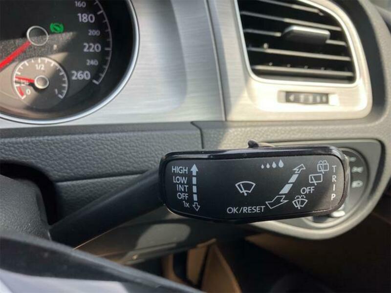 GOLF VARIANT