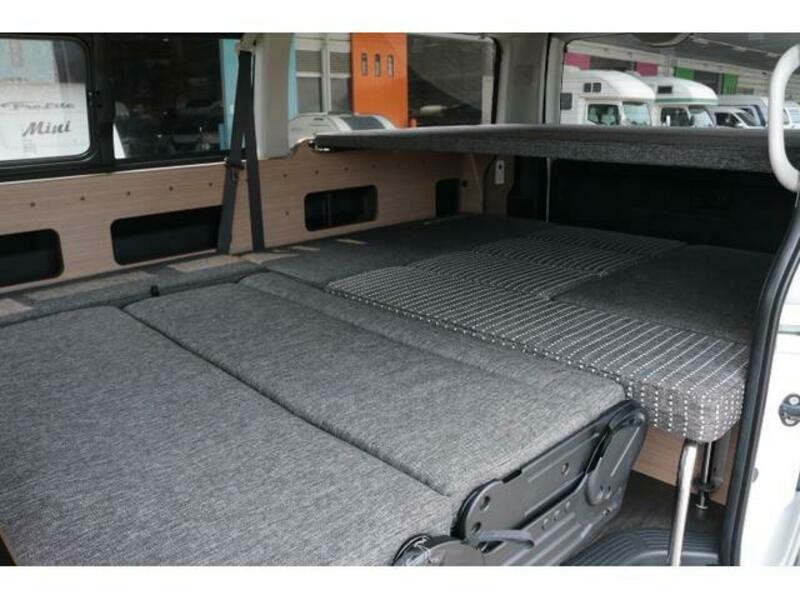HIACE WAGON