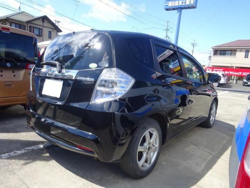 FIT HYBRID