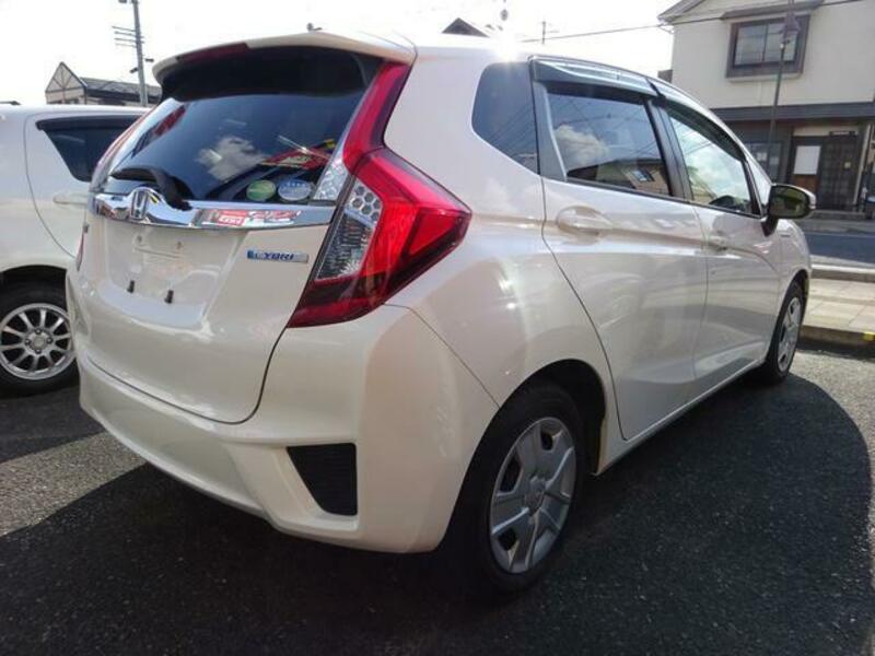 FIT HYBRID