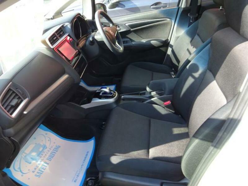FIT HYBRID