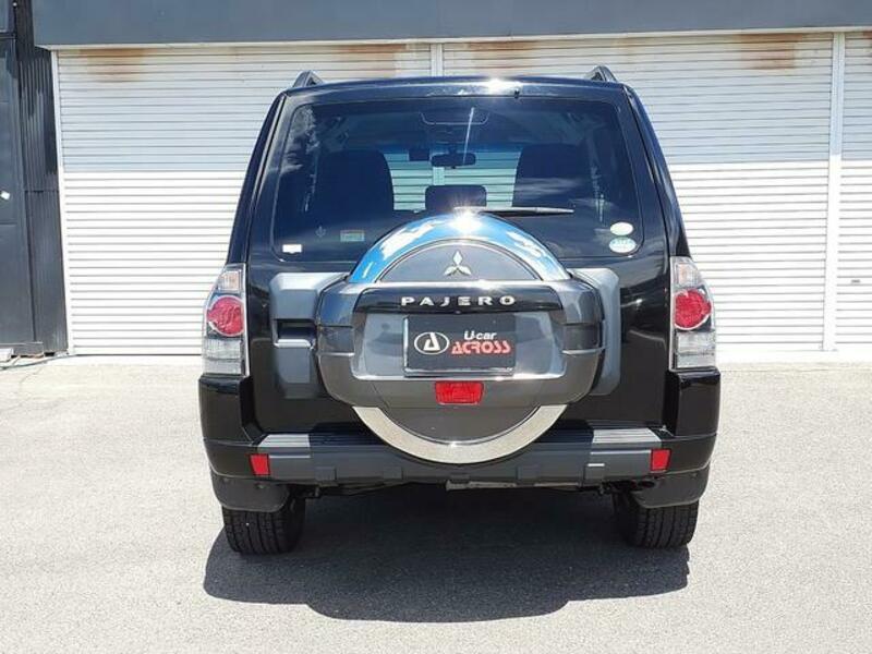 PAJERO