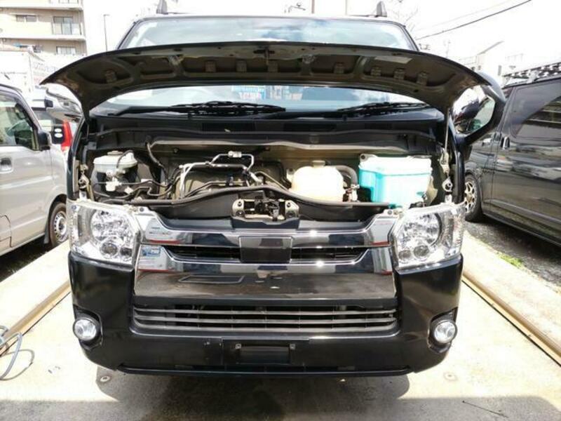 HIACE VAN
